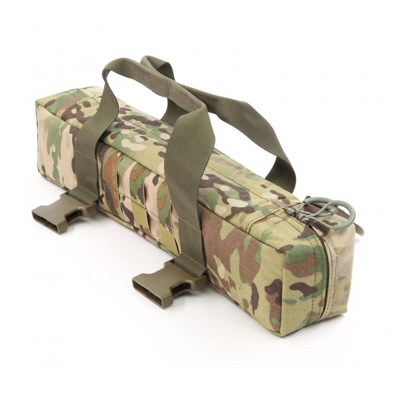 padded protective bag for scopes in multicam