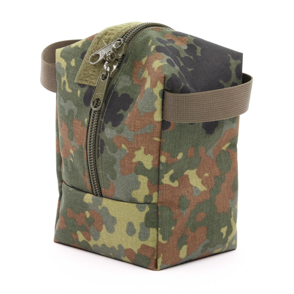 Ammunition pouch lockable