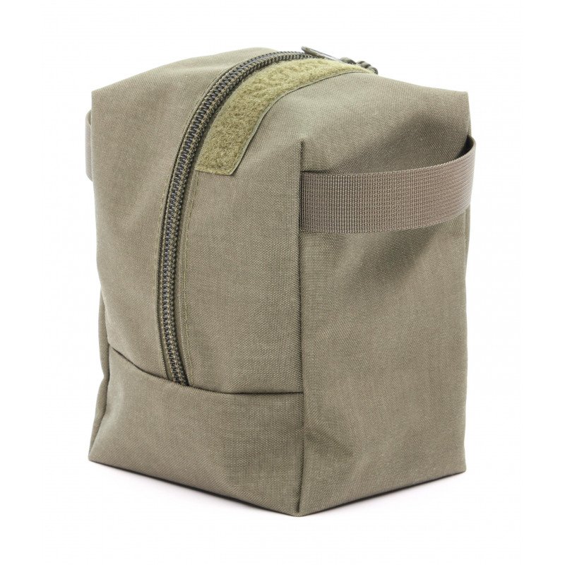 Ammunition pouch lockable