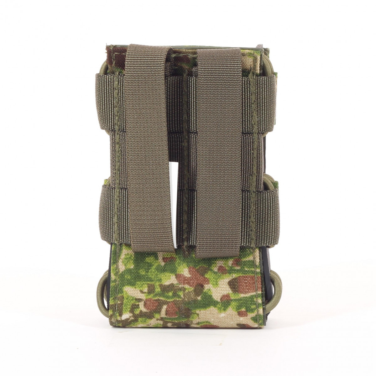 Quick-draw magazine pouch M4 in CONCAMO