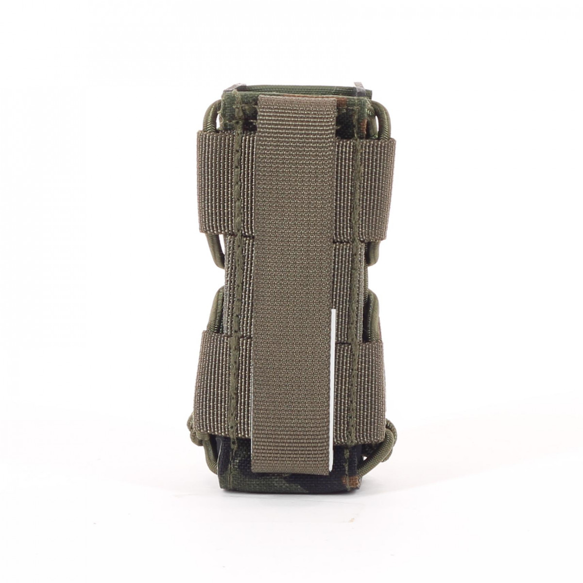 Quick-draw magazine pouch P8 in camouflage