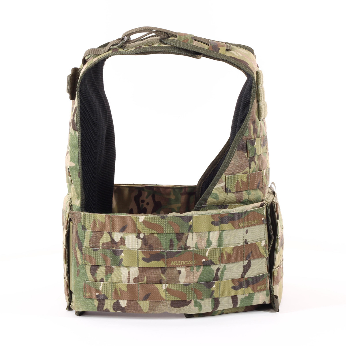 ARES plate carrier vest in Multicam