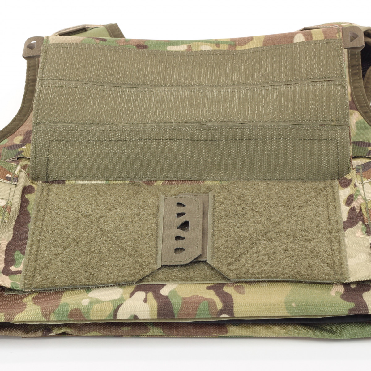 ARES plate carrier vest in camouflage