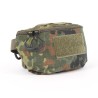 Schräg links Hüfttasche taktisch in 5-Farben-Flecktarn mit Zipper-Pulls und Patchfläche auf dem Deckel
