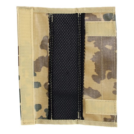 Plate carrier shoulder pads padded with Velcro closure