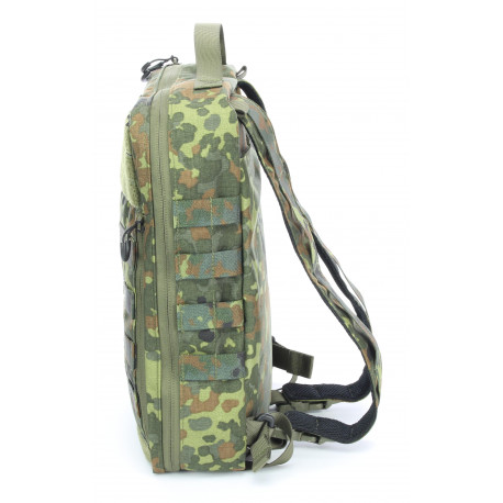 Clip On Medic Pack flecktarn