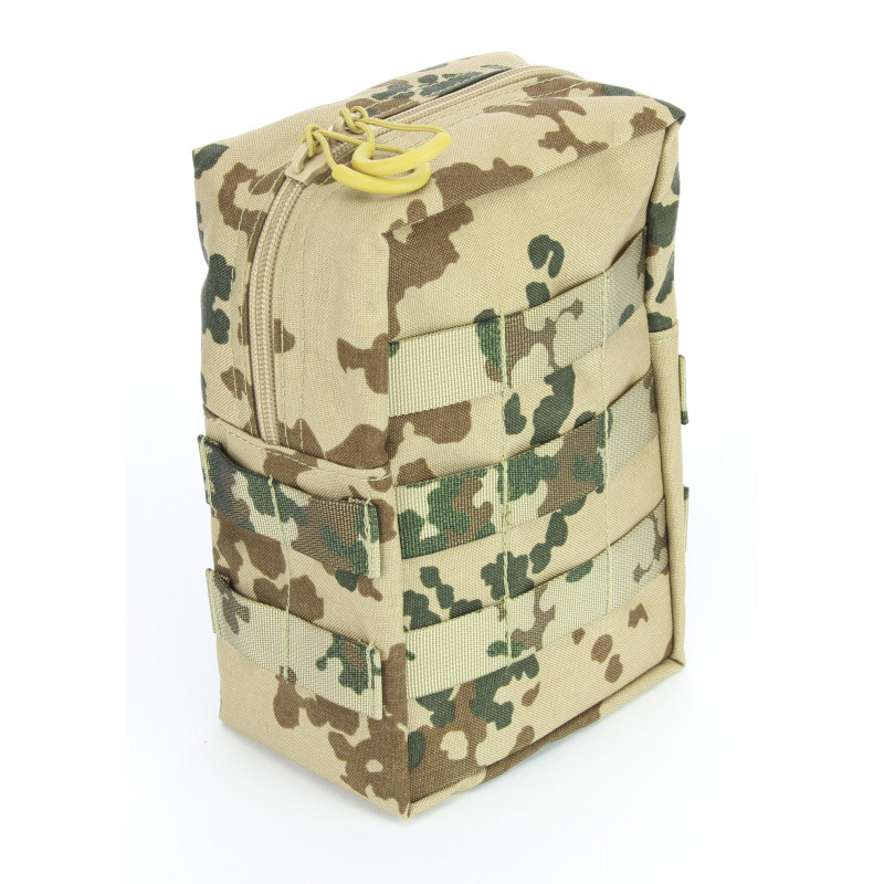 MOLLE accessory bag with 3.5 liter volume and MOLLE loops