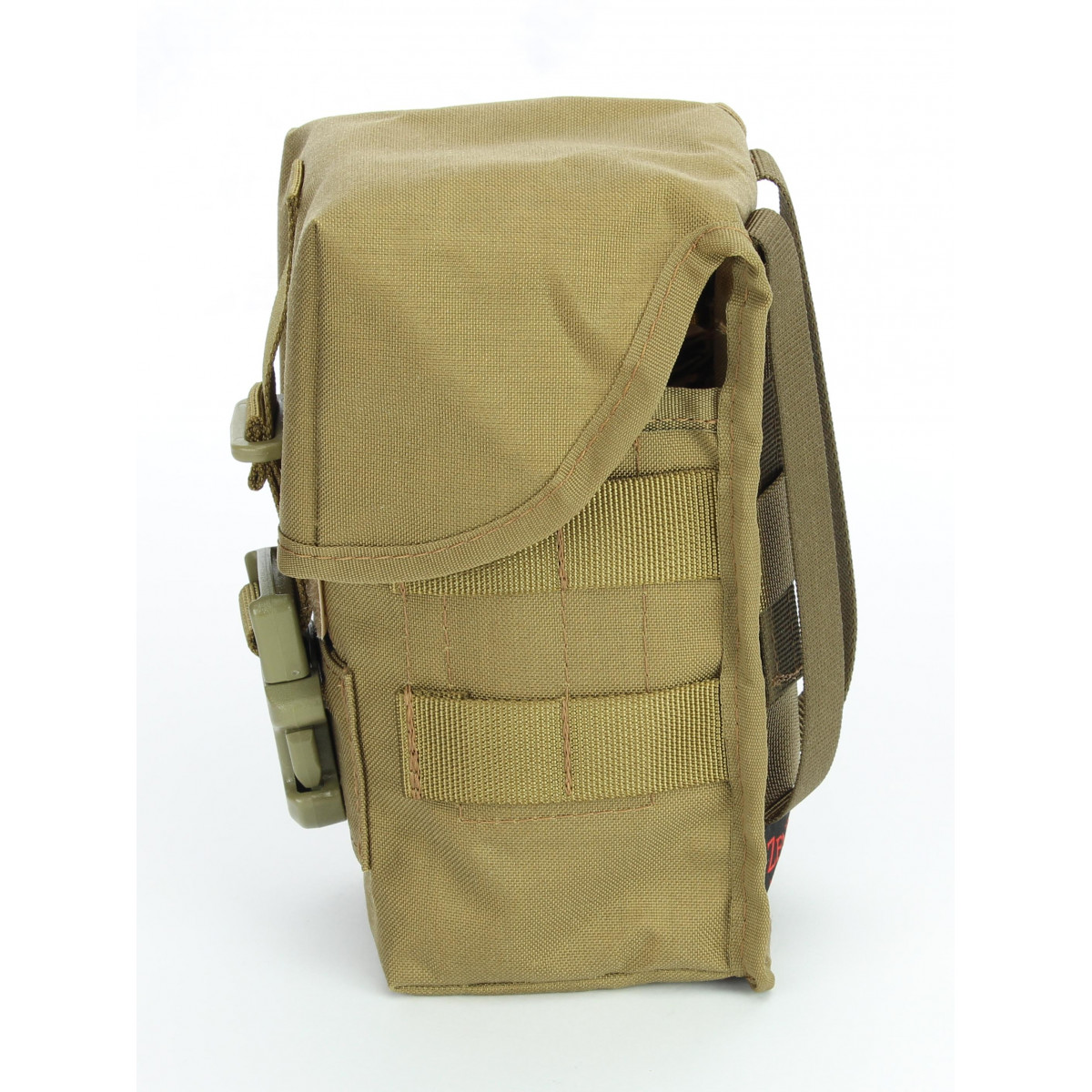 Custodia per doppio caricatore G36 chiusa con sistema MOLLE